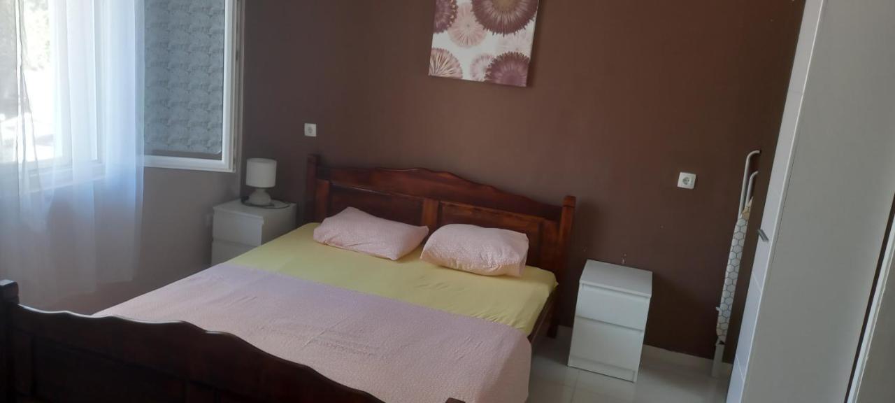 Pakovo Apartments Andrija Tivat Rum bild